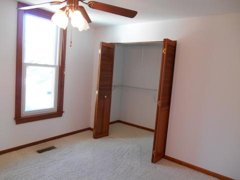121 Elm St, Elgin, IL 60123 photo 8