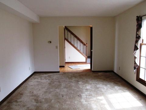 405 Devonshire St, Dixon, IL 61021 photo 4
