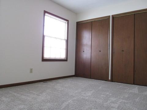 405 Devonshire St, Dixon, IL 61021 photo 11