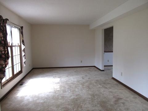 405 Devonshire St, Dixon, IL 61021 photo 3