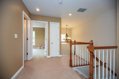 529 Radcliffe Ave, Des Plaines, IL 60016 photo 9