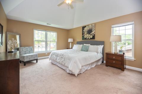 529 Radcliffe Ave, Des Plaines, IL 60016 photo 10