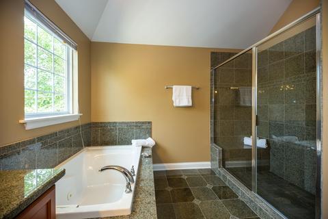 529 Radcliffe Ave, Des Plaines, IL 60016 photo 12