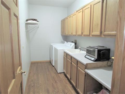 1612 Far Hills Dr, Bartlett, IL 60103 photo 25