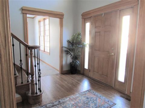 1612 Far Hills Dr, Bartlett, IL 60103 photo 6
