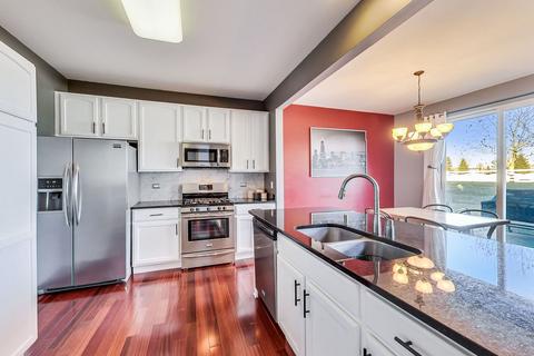 414 Legend Ln, Mchenry, IL 60050 photo 8