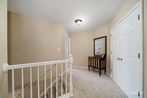304 Cimarron Rd E, Lombard, IL 60148 photo 18