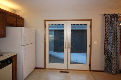 301 S Towanda Ave #A, Normal, IL 61761 photo 5