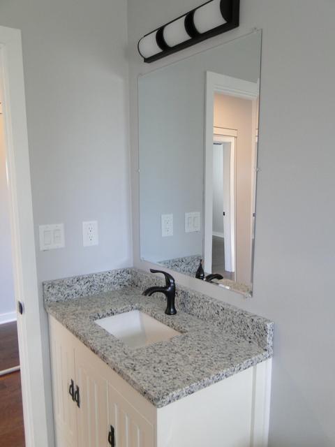 444 S Wall St, Kankakee, IL 60901 photo 12