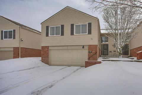 15 Fields E, Champaign, IL 61822 photo 1