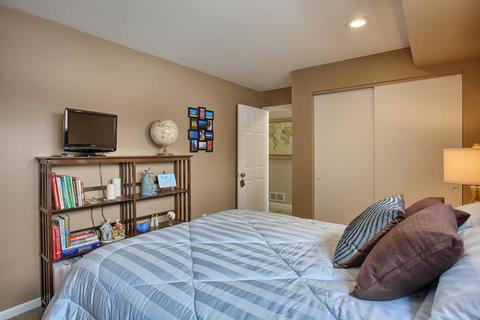 15 Fields E, Champaign, IL 61822 photo 33