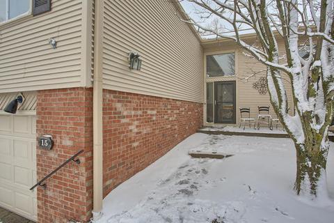 15 Fields E, Champaign, IL 61822 photo 4