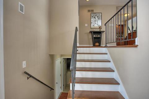 15 Fields E, Champaign, IL 61822 photo 8