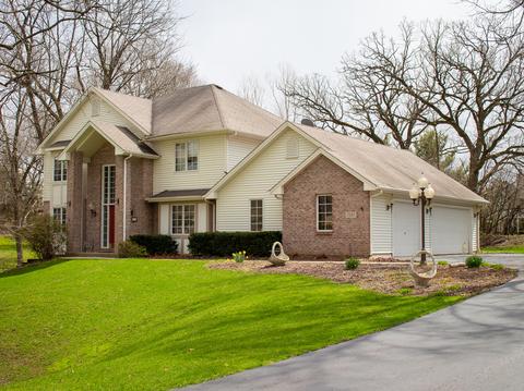 7537 Grace Dr, Roscoe, IL 61073 photo 1