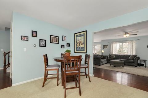 1033 Pember Cir, West Dundee, IL 60118 photo 12