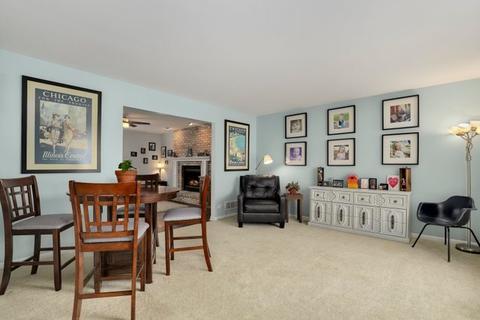 1033 Pember Cir, West Dundee, IL 60118 photo 13