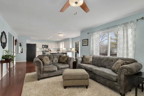 1033 Pember Cir, West Dundee, IL 60118 photo 10