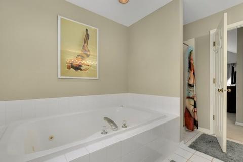 1033 Pember Cir, West Dundee, IL 60118 photo 28