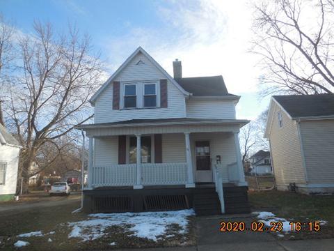 811 E Chestnut St, Bloomington, IL 61701 photo 1