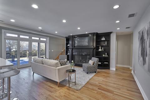 1654 Silverpine Dr, Northbrook, IL 60062 photo 14