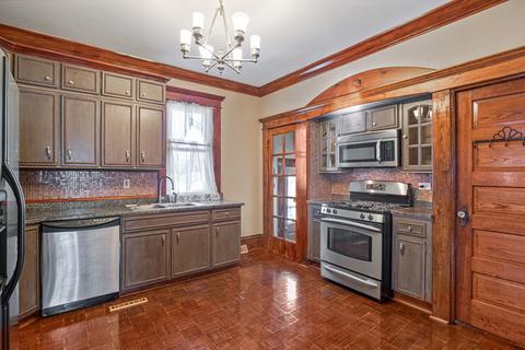 908 Duncan Ave, Elgin, IL 60120 photo 12