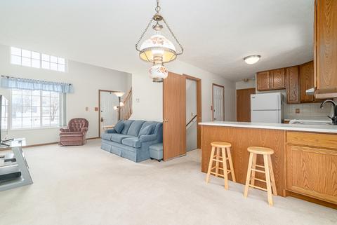 107 Bannon Dr, Dwight, IL 60420 photo 6