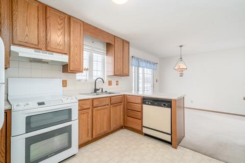 107 Bannon Dr, Dwight, IL 60420 photo 8