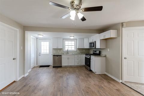 8575 S Coster Rd, Gardner, IL 60424 photo 8