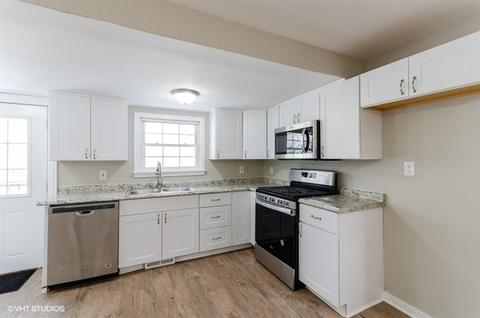 8575 S Coster Rd, Gardner, IL 60424 photo 9
