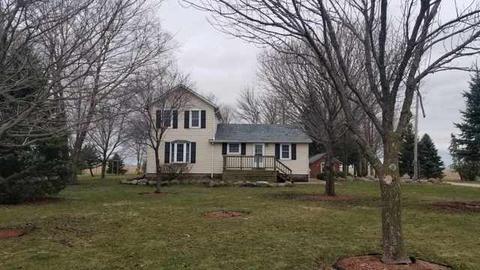 8575 S Coster Rd, Gardner, IL 60424 photo 2
