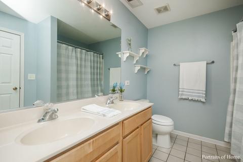 119 Braxton Ln, Aurora, IL 60504 photo 14