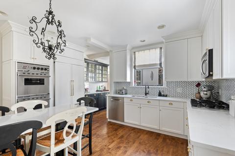 296 Forest St, Winnetka, IL 60093 photo 7