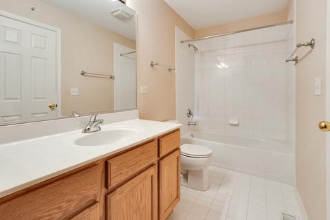 1685 Heron Way, Hoffman Estates, IL 60192 photo 32