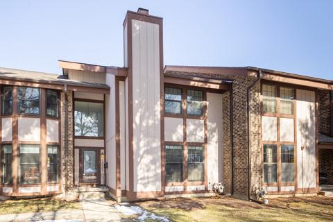 1035 E Benton Ave, Naperville, IL 60540 photo 1