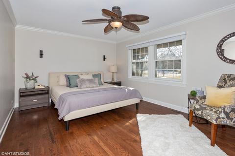 1035 E Benton Ave, Naperville, IL 60540 photo 8