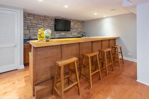 1035 E Benton Ave, Naperville, IL 60540 photo 17
