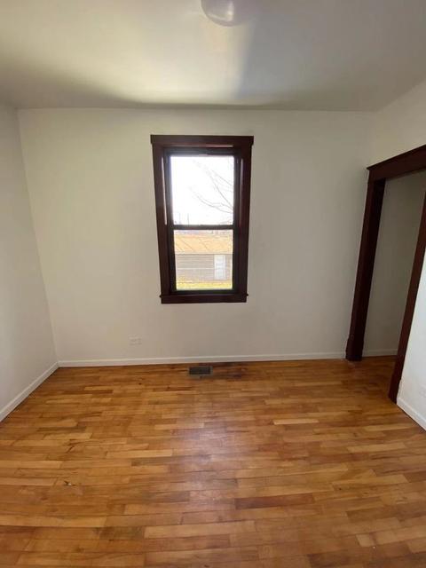 3003 W 40th Pl, Chicago, IL 60632 photo 5