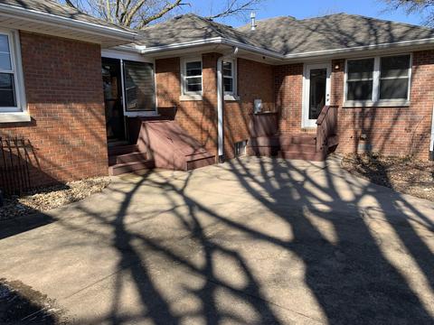 15 Walker Dr, Bloomington, IL 61701 photo 6