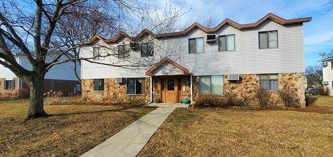 455 Echo Ln #3, Aurora, IL 60504 photo 1