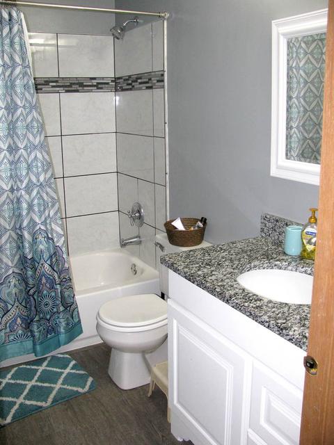 682 Packard Dr, Elgin, IL 60120 photo 9