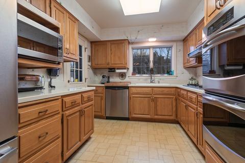 840 Hudson Rd, Glenview, IL 60025 photo 9