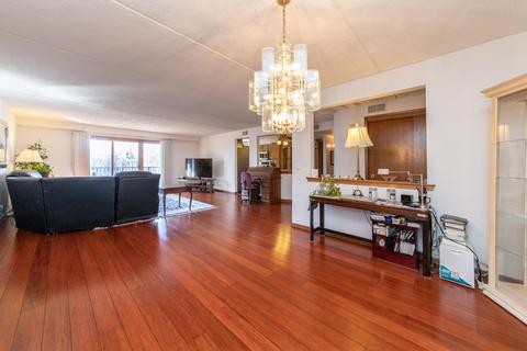 1600 E Thacker St #301, Des Plaines, IL 60016 photo 8