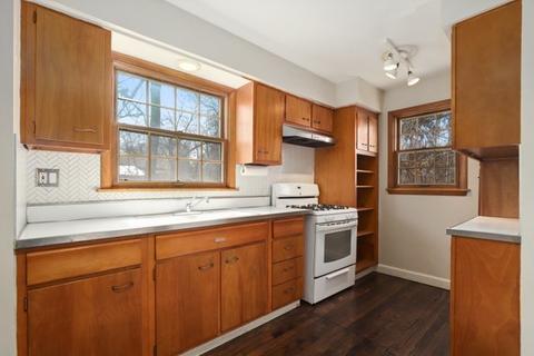 224 Kellogg Pl, Wheaton, IL 60187 photo 5
