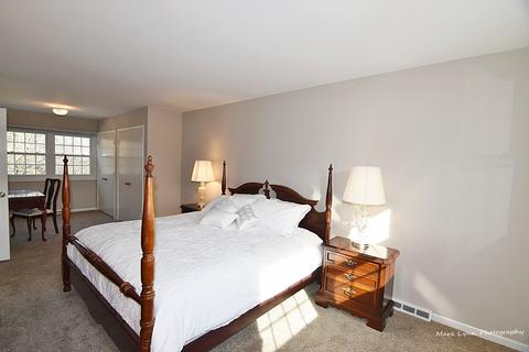 26 W174 Tomahawk Dr, Wheaton, IL 60189 photo 9
