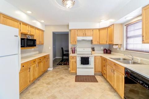 505 High Hill Rd, Philo, IL 61864 photo 14