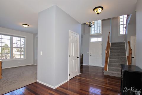240 Prestwicke Blvd, Algonquin, IL 60102 photo 2