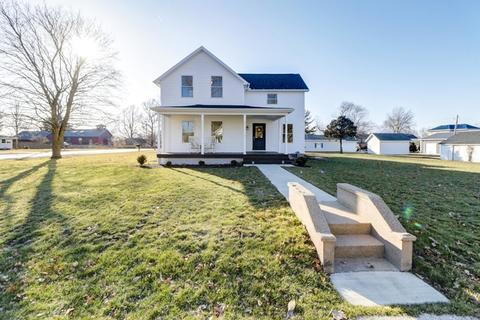 207 S Harrison St, Philo, IL 61864 photo 1