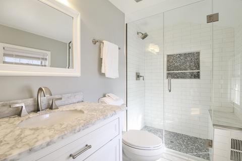 2400 Maple Ave, Northbrook, IL 60062 photo 12