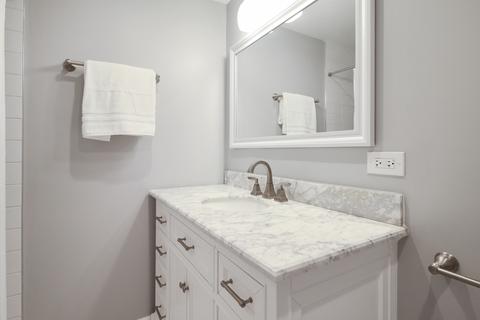 2400 Maple Ave, Northbrook, IL 60062 photo 16