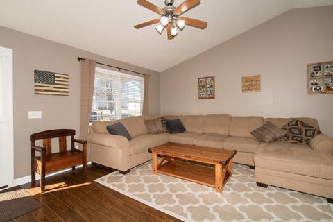 1106 Ogelthorpe Ave, Normal, IL 61761 photo 7